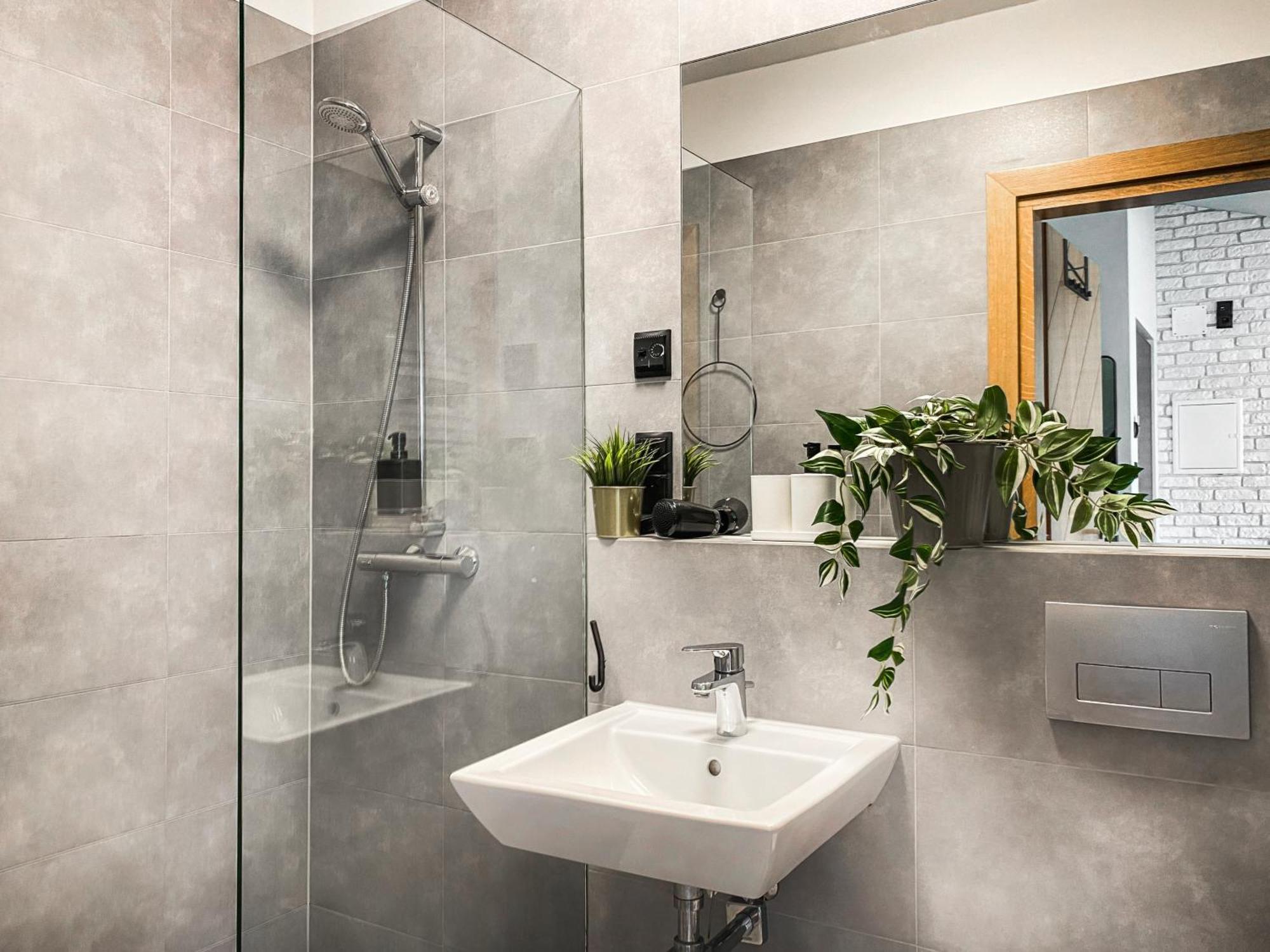 Cozy With Ac For Couples - Old Town Апартаменти *