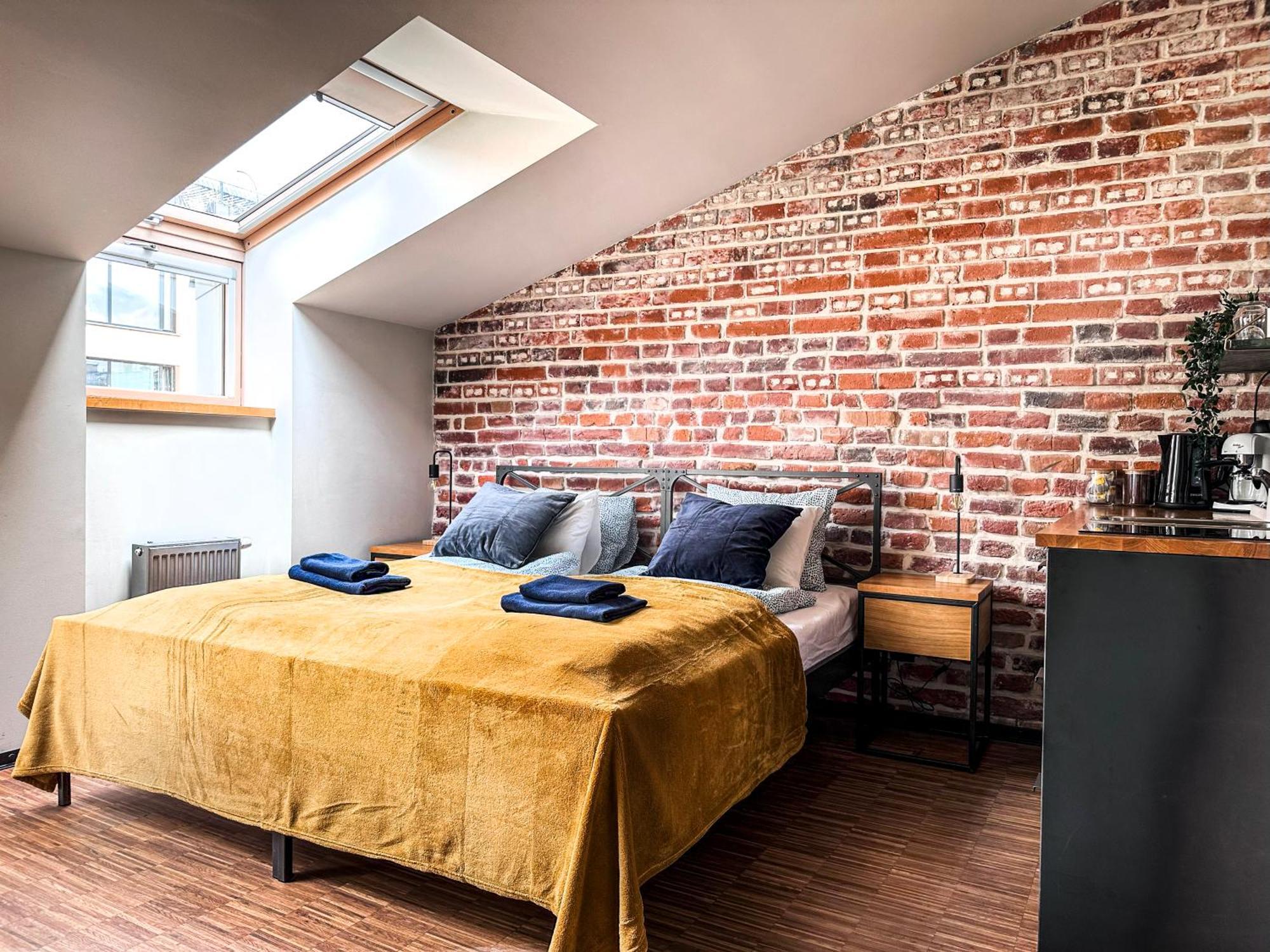 Cozy With Ac For Couples - Old Town Апартаменти