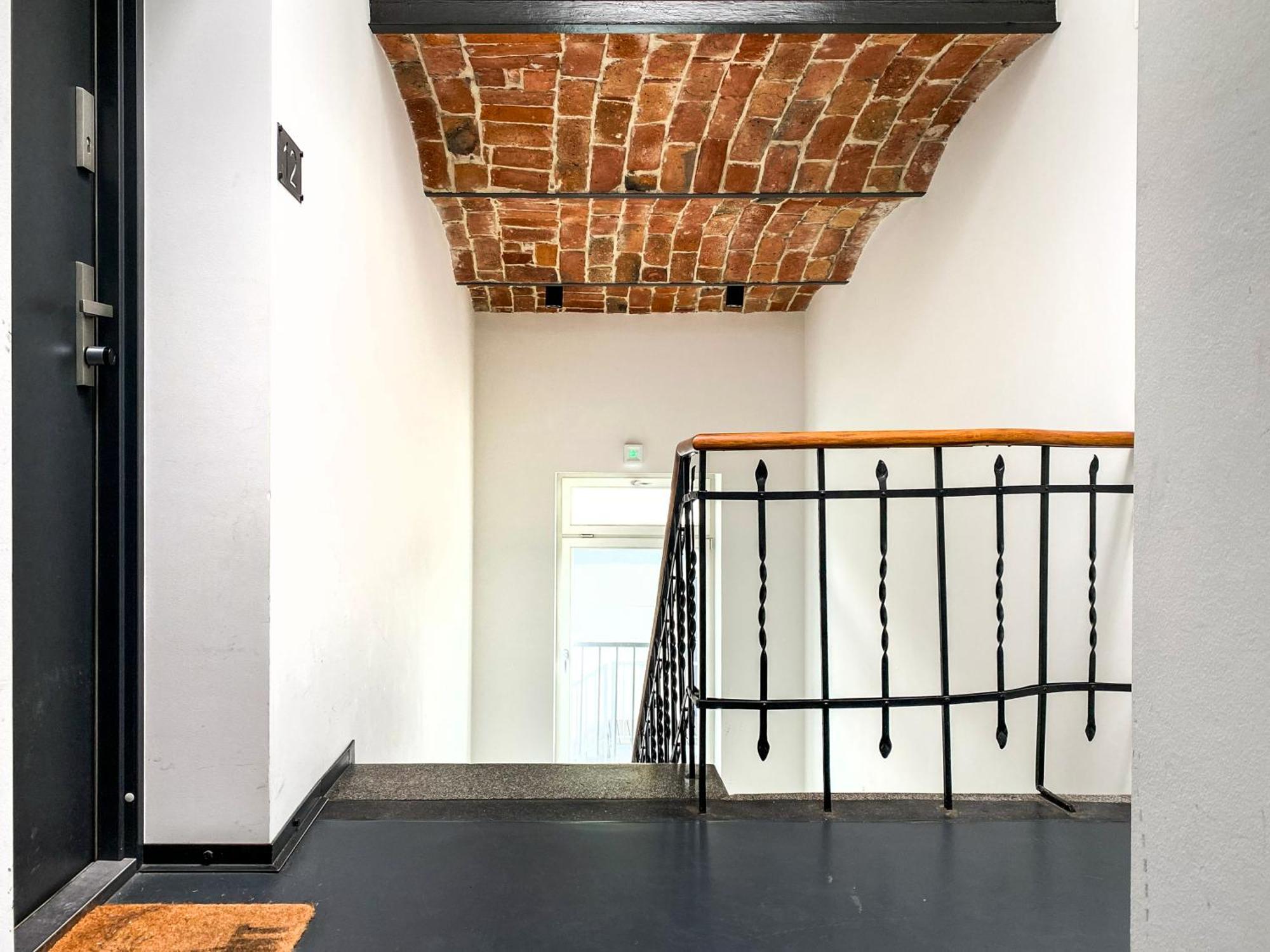 Апартаменти Cozy With Ac For Couples - Old Town
