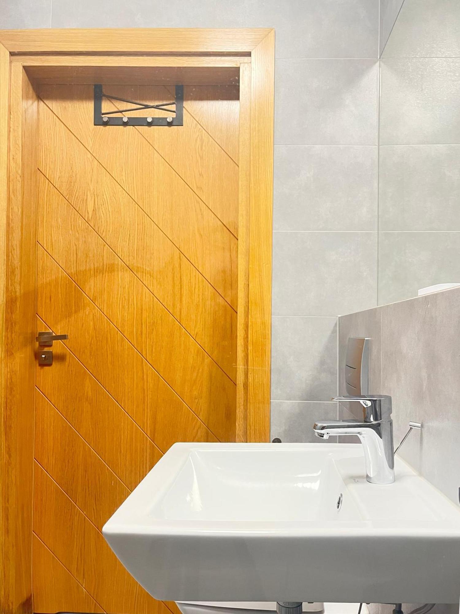 Cozy With Ac For Couples - Old Town Апартаменти *