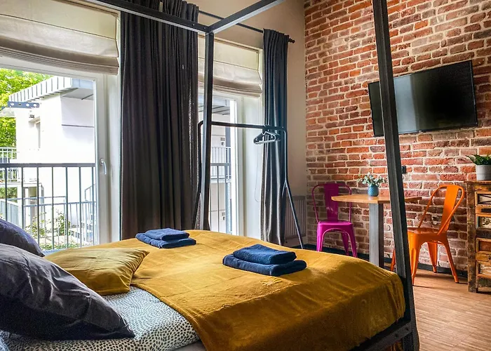 Cozy Apartment With Ac For Couples - Old Town